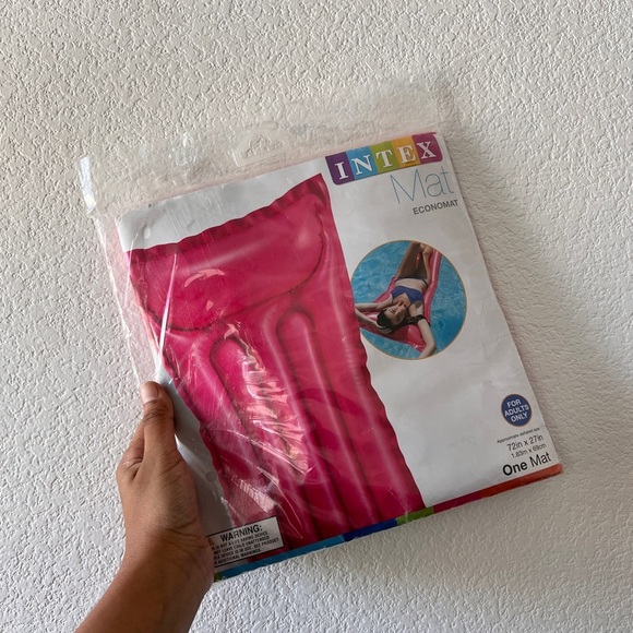 Intex Pink Enomat Swimming Pool Mat‎ 72"x27" - Picture 1 of 3
